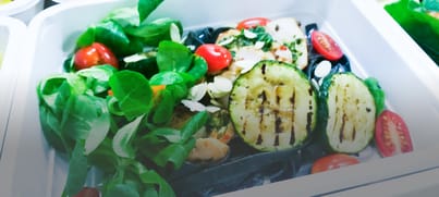 catering - zestawy obiadowe z łososiem